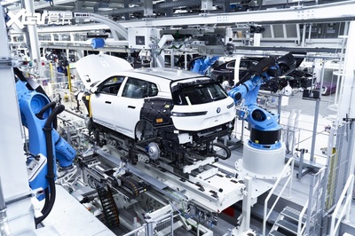 宝马集团加速电动化进程 聚焦下一代锂离子电芯技术与软件创新